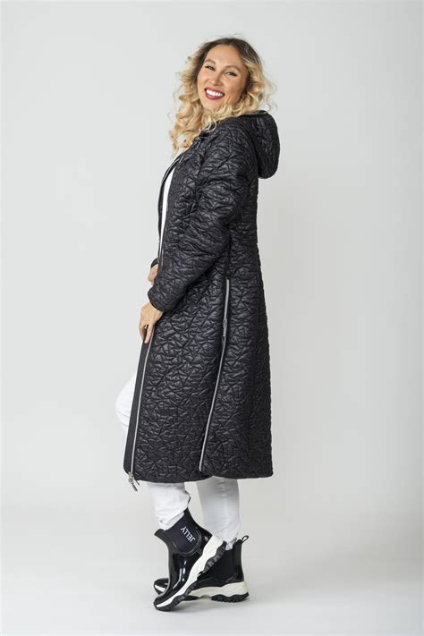 Black Light Quilted Jacket for Women - Vanessa is pretty in Black!