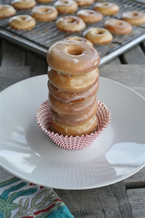 Gluten Free Donuts (Krispy Kreme Copycat) | Recipe | Gluten free ...