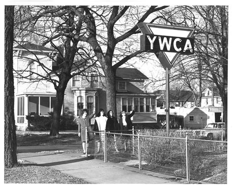 YWCA Lake County Waukegan, IL | Lake county, 60s pictures, Waukegan ...