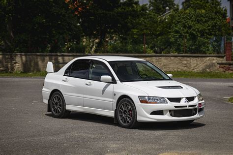 2003 Mitsubishi Lancer Evolution VIII MR FQ 320