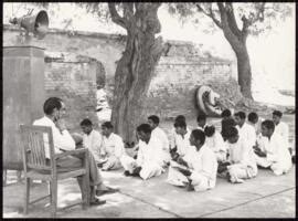 Education in Community 的图像结果