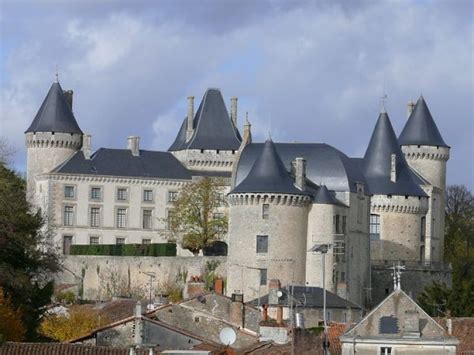 Verteuil Castle, charente, France - Top Attractions, Things to Do ...