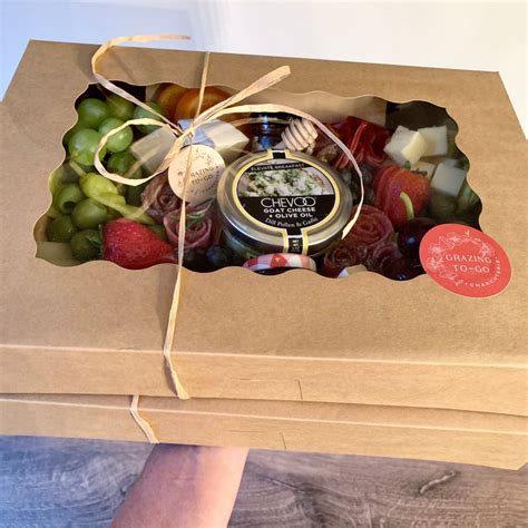 Making a Grazing Box 的图像结果