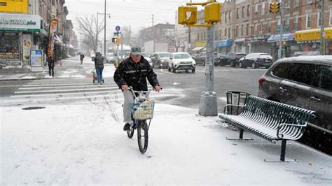 Deadly winter storm paralyzes US: Dallas to Atlanta on alert, travel ...