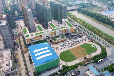 最新！北门中学即将完工，是你梦想中的样子 - 教育动态 - 荆州市教育局