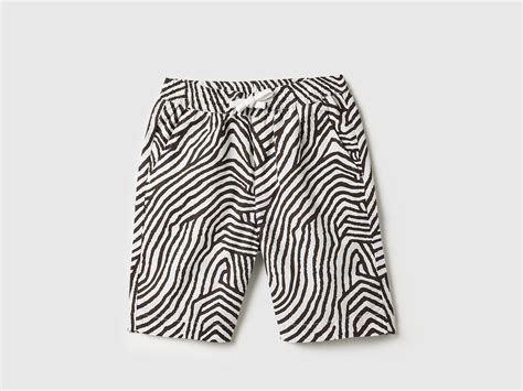 Boys Printed Regular Fit Earthy Shorts – United Colors of Benetton Store