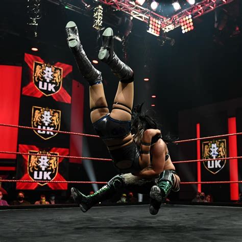 WWE Women 🌼, Blair Davenport vs Stevie Turner:NXT UK 10/14/21