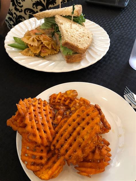 2 GALS KITCHEN, Concord - Restaurant Reviews, Photos & Phone Number ...