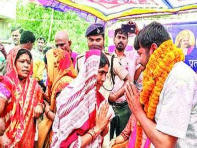 Stars descend on Begusarai for Kanhaiya Kumar - The Times of India