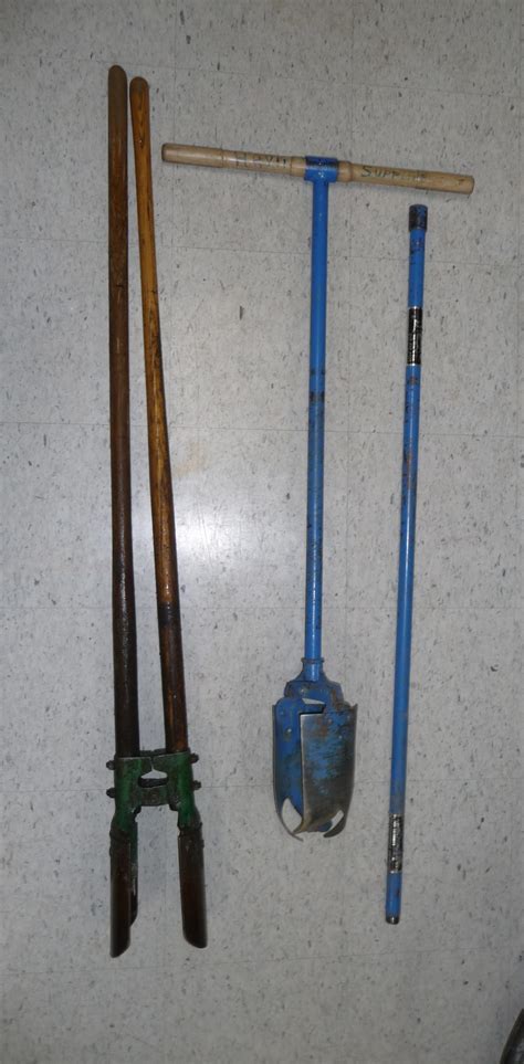 Manual Post Hole Diggers - Havit Supplies / AB Rental