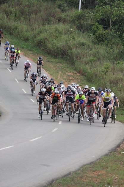 Road bicycle racing | Premium Photo