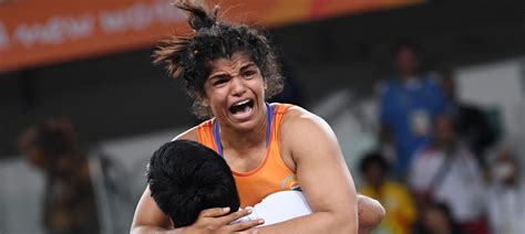 Ritu Phogat pips Sakshi Malik as most expensive Indian woman wrester at ...