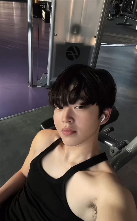 70 Yuri hanamichi /Section E ideas in 2025 | yuri hanamichi, yuri ...