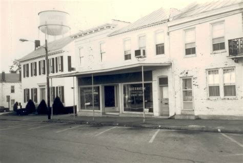 About Us | Quernheim Funeral Home | Waterloo IL funeral home and cremation