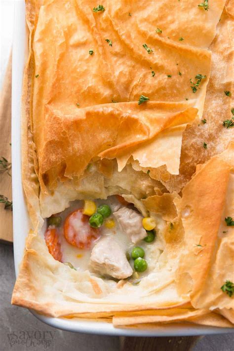 Healthy Easy Turkey Pot Pie | Savory Nothings
