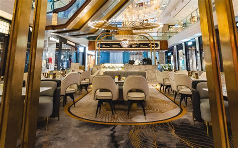 Experience The Essence Of Luxe Dining On Your Shopping Sprees, Visit ...