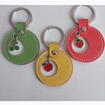 Leather Photo Key Chain Tutorial 的图像结果