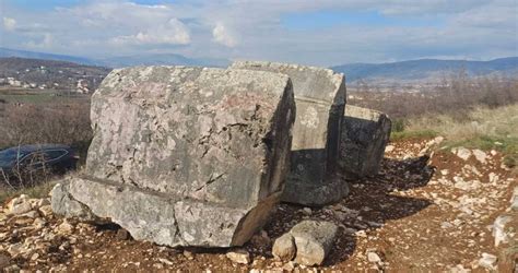 Mostar: Demanti o navodnom nelegalnom izmještanju stećaka – Hercegovina.in