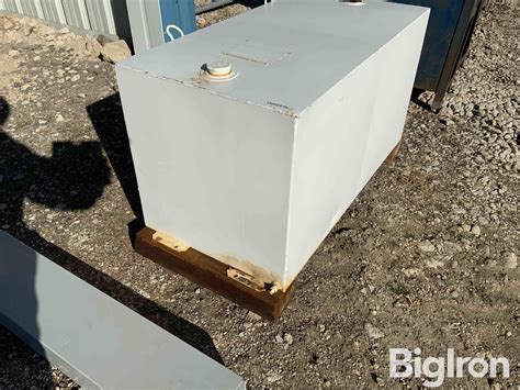 100-Gallon Fuel Tank | Agriculture | BigIron