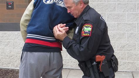 How to Escape a Strangle 的图像结果