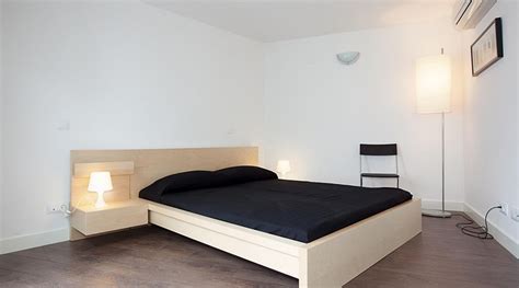 BLACK WHITE HOME POBLE NOU - BEACH (Barcelona) - Apartment Reviews ...