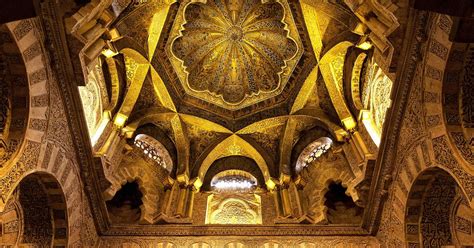 Cordoba Mosque-Cathedral, Alcazar and Synagogue Tour - Klook India