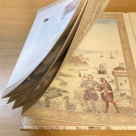 LA RENAISSANCE / 絵: Daniela De Luca 文: Livio Ghelli | 百年