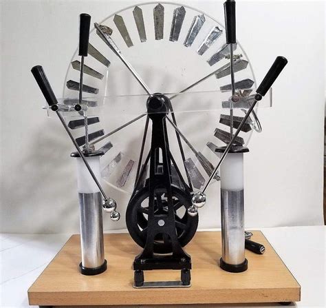 Static Electricity Machine 的图像结果