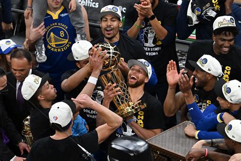 Warriors' Stephen Curry named NBA Finals MVP
