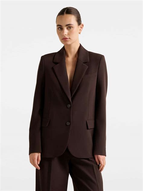 Victoria Single Breasted Blazer