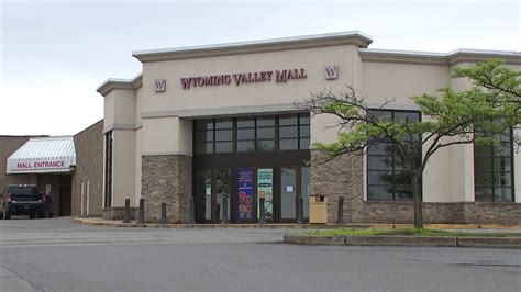Wyoming Valley Mall power outage impacts businesses | wnep.com