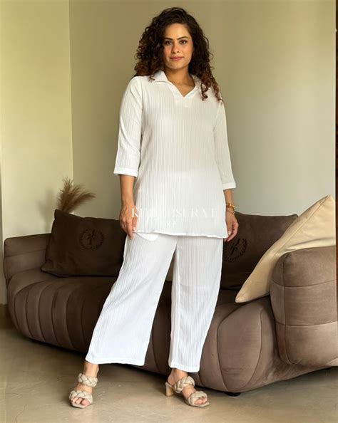 Best Latest Ladies Kurta Suit Sets | Buy Women Cotton Suits Online ...