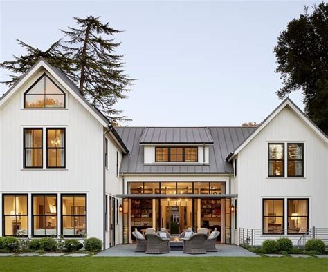 Modern Farmhouse Exterior