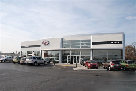 Rosen Kia Milwaukee | 5505 S 27th St Milwaukee, WI