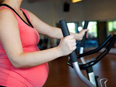 Estoy embarazada y mi pareja fuma marihuana, ¿le afecta a nuestro bebé ...