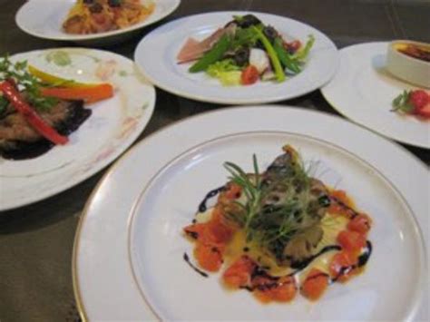 BEACHSIDE INN ALWAYS (Kamogawa, Chiba Prefecture, Japan) - Pension ...