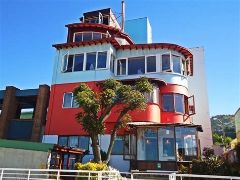 HOSTAL ANSALDI (Valparaiso) - Lodging Reviews & Photos - Tripadvisor