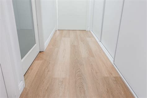 Light Oak Vinyl Plank - Homely Flooring