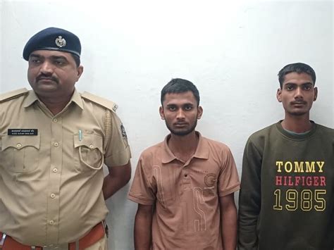Pardi Highway Car Liquor Seized Bootleggers Arrested Investigation