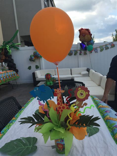 Pin by Andreina Elia on centro tavola lorenzo | Safari baby shower boy ...