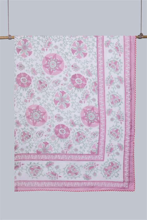 Buy Pretty in Pink: Daffodile Pink Reversible Cotton Muslin Dohar by ...