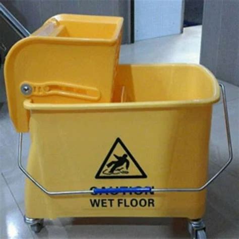 Wringer Buckets - Mop Wringer Buckets Wholesale Supplier from Secunderabad