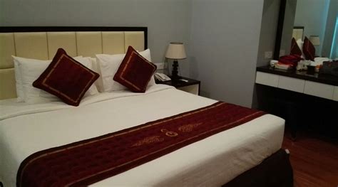 SWEN HOTEL (Myanmar/Pathein) - Hotel Reviews & Photos - Tripadvisor