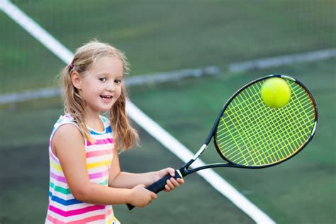 网球拍网球图片 - 素材公社 tooopen.com