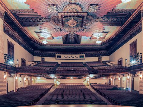 Warner Grand Theater II, San Pedro, 2014 | © Franck Bohbot | Cinema ...
