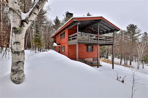 Stay at our renovated Okemo chalet - Houses for Rent in Ludlow, Vermont ...