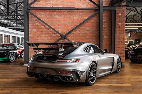 Mercedes AMG GTR Black (32) - Richmonds