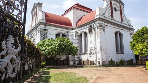 Cheap Car Hire in Colombo | Deals From ₹ 2,772/Day