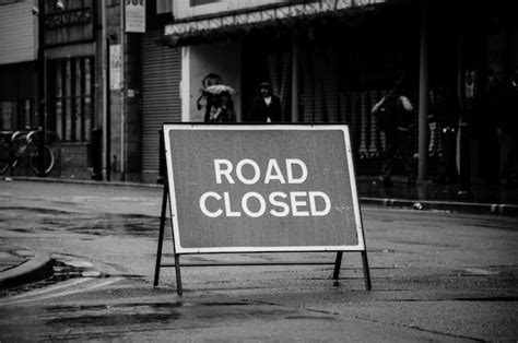 Information Sign 的图像结果