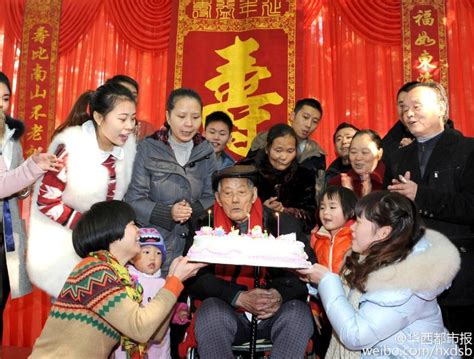 百岁老人过生日 子女办起700多人的坝坝宴[4]- 中国日报网